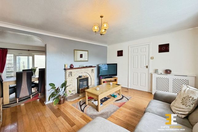 12, Heol Fryn, Colwyn Bay photo 5