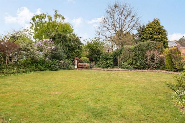 Thumbnail Bungalow for sale in Gorse Crescent, Ditton, Aylesford
