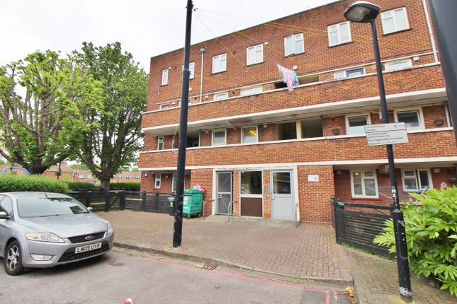 Thumbnail Flat for sale in Cornwallis Crescent, Portsmouth