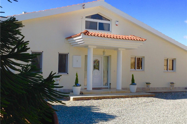 Thumbnail Villa for sale in Paramali, Limassol, Cyprus