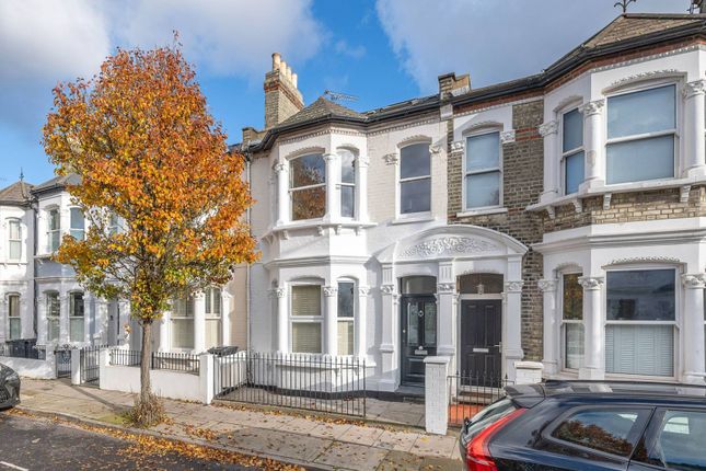 Flat to rent in Rylston Road, Fulham, London