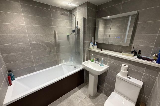 Apt 109, 12 Parliament Street, Liverpool photo 4