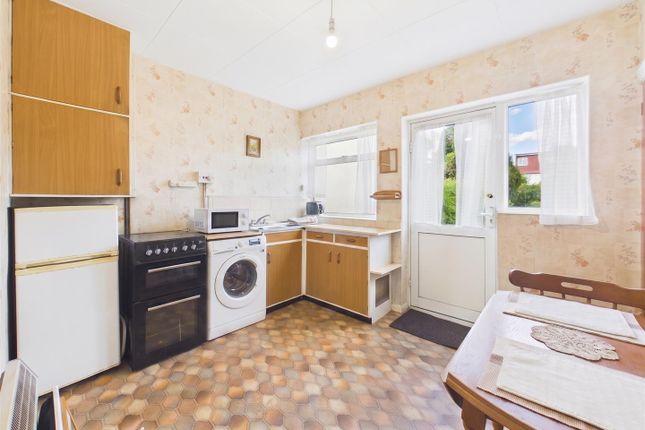 15, Tiverton Road, Ruislip photo 4
