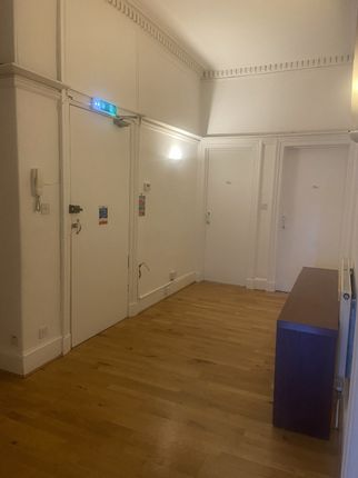Flat 2, 134 Holland Street, Glasgow, G2 4NB, Glasgow photo 2
