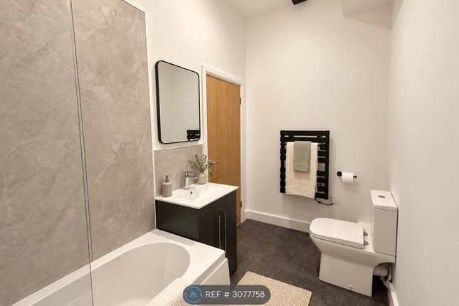 Witham Court Witham, Hull photo 4