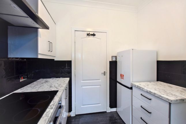 5, 28, Braeside Street, East Ayrshire photo 4