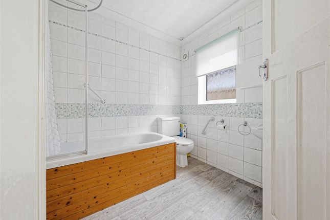 14, Greenhill Gardens, Herne Bay photo 4
