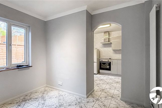 85, Burrfield Drive, Orpington photo 5