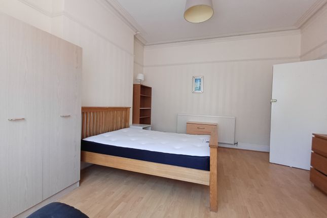 44 Claude Road, Roath, Cardiff photo 3