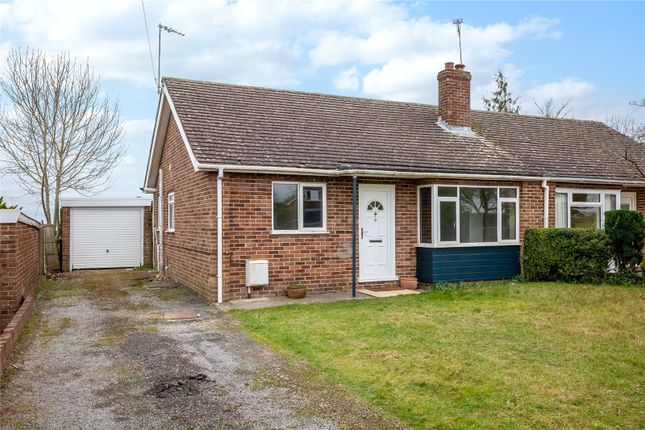 Thumbnail Bungalow for sale in Jubilee Close, Steeple Aston, Bicester, Oxfordshire