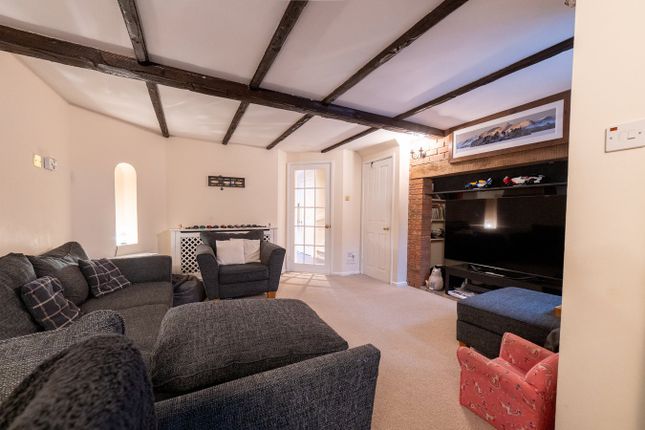 28, Grange Drive, Cheltenham photo 3