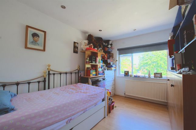Detached house for sale in Wollaton Vale, Wollaton, Nottingham