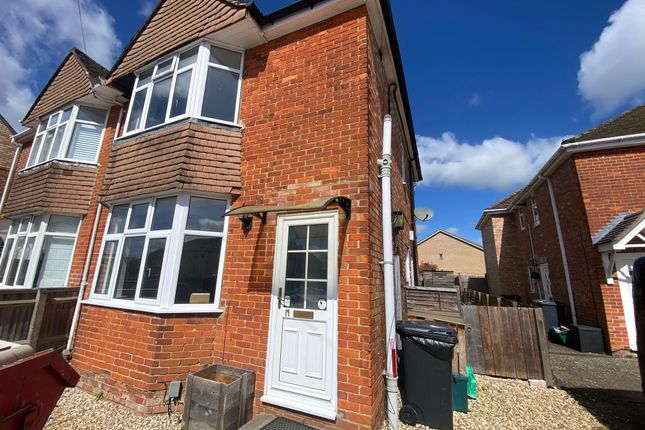 Thumbnail Semi-detached house to rent in Roman Way, Thatcham