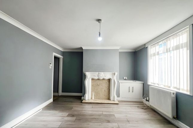 9, Phillips Street, Leigh photo 4