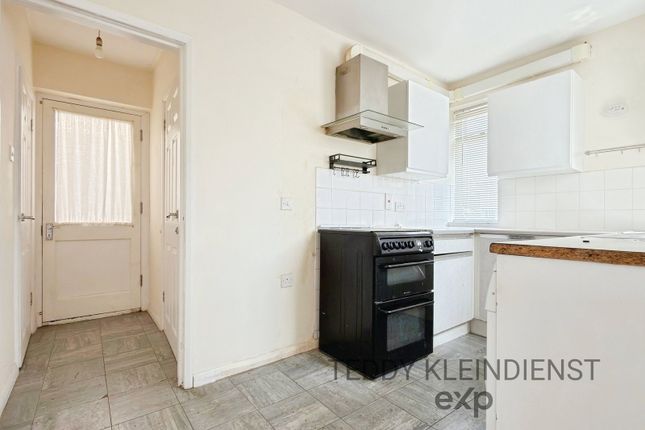 112, Mount Pleasant Road, New Malden photo 3