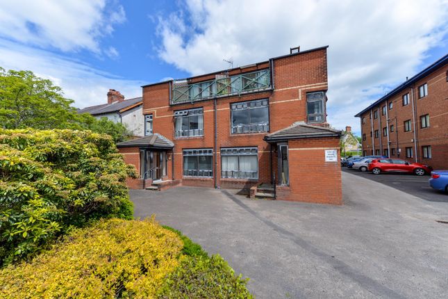 Thumbnail Flat for sale in Hawthornden Mews, Belfast