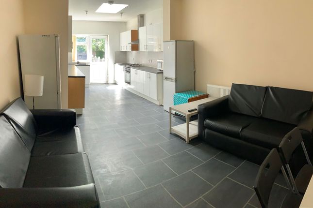 34 Egerton Road, Manchester photo 4