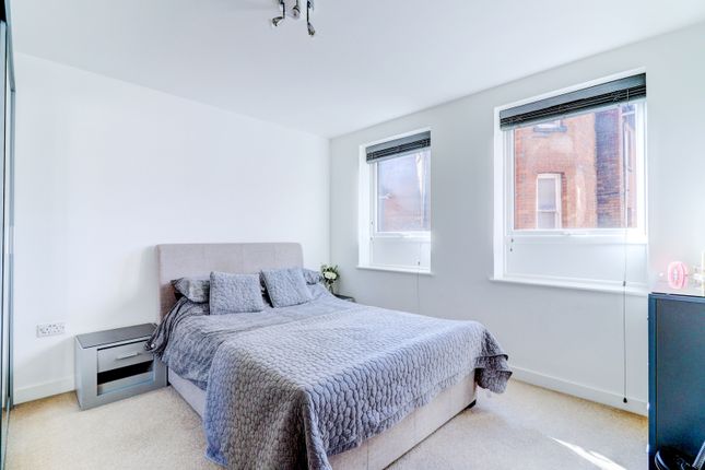 10 Tempus Court,, Bellfield Road, Buckinghamshire photo 3