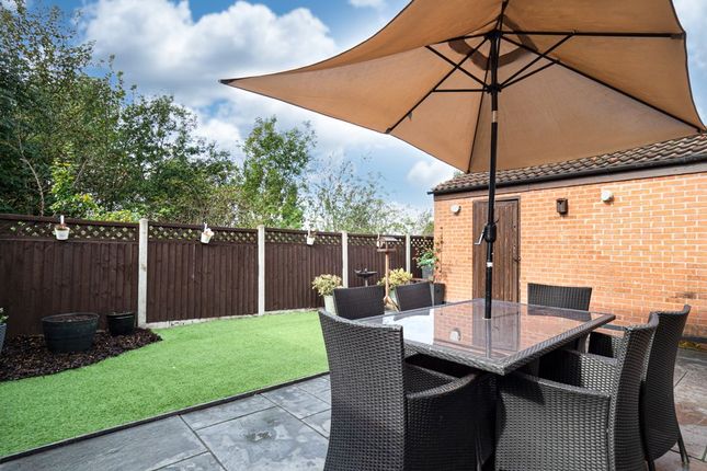 6, Beech Court, Nottingham photo 4