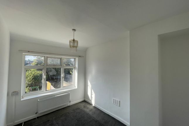 119, Connor Road, Dagenham photo 5