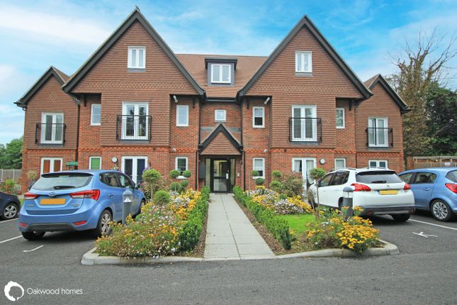 Thumbnail Flat for sale in Linksfield Road, Westgate-On-Sea