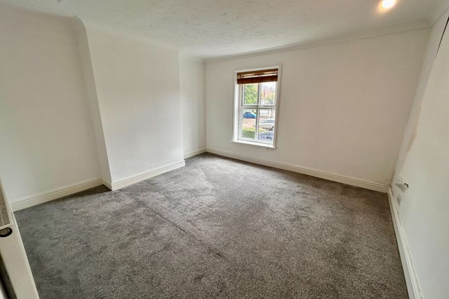 7, Lady Haven Road, GREAT YARMOUTH photo 5