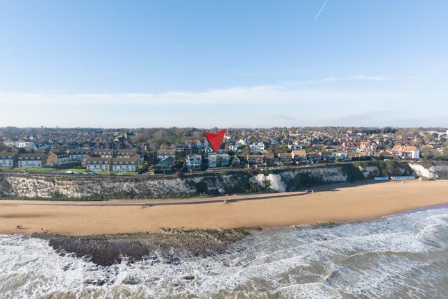 2 Bedford Court,, Eastern Esplanade, Broadstairs photo 5