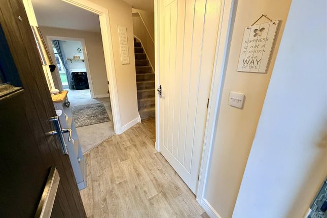 7, Hillfield Close, Albert Village photo 2