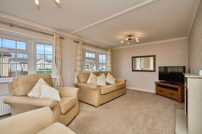 9 Riverview Court, Avenue Road, Sandown photo 2