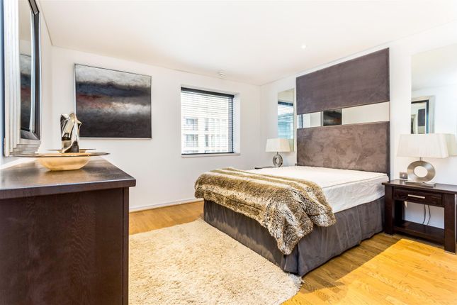 Flat for sale in Hermitage Street, Paddington