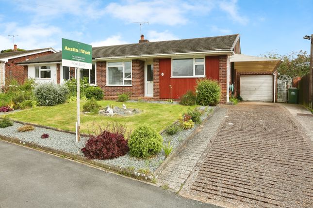 Thumbnail Bungalow for sale in Maryland Close, Southampton, Hampshire