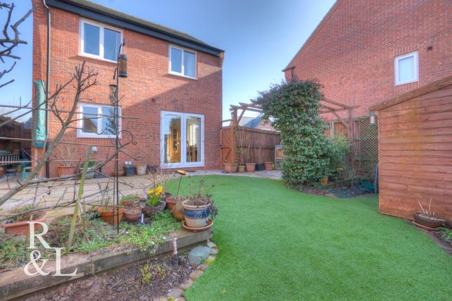 4, Kesbrook Drive, Swadlincote photo 2