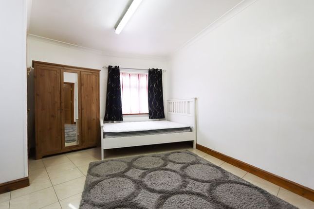Thumbnail Flat to rent in Morland Gardens, Southall