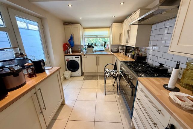 123, Romsey Road, Hampshire photo 2