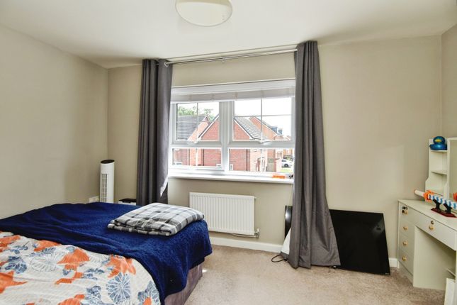 28, Emberton Road, Stoke-on-Trent photo 4