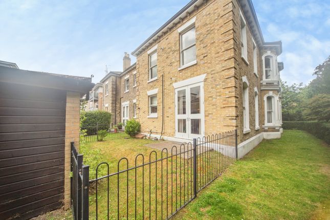 Flat 1, Glenfern, 2, Archers Road, Southampton photo 4