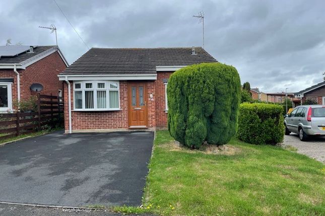 Detached bungalow to rent in Forest Close, Wakefield