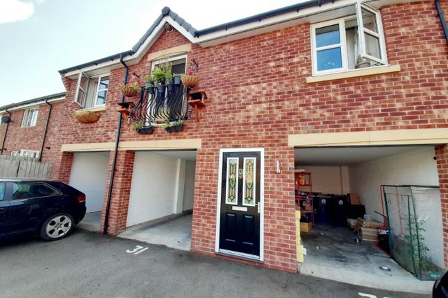 Flat for sale in Brewster Road, Gainsborough