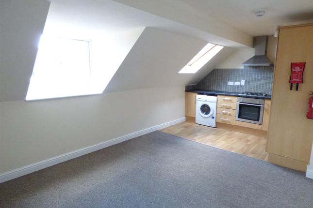 Apt 18 Brookfield Court, Spondon photo 2