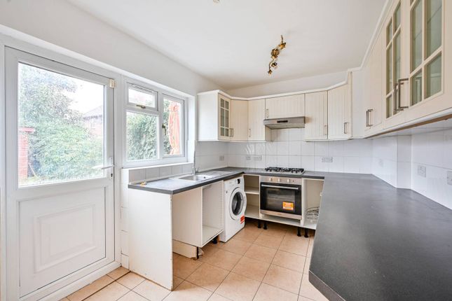 Midleton Road, New Malden photo 4