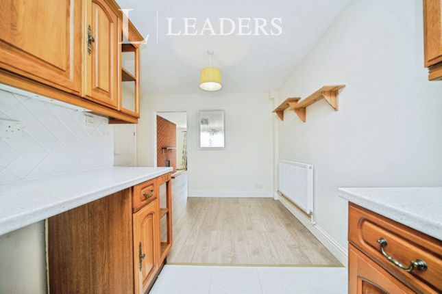 58B, Main Street, Thetford photo 4