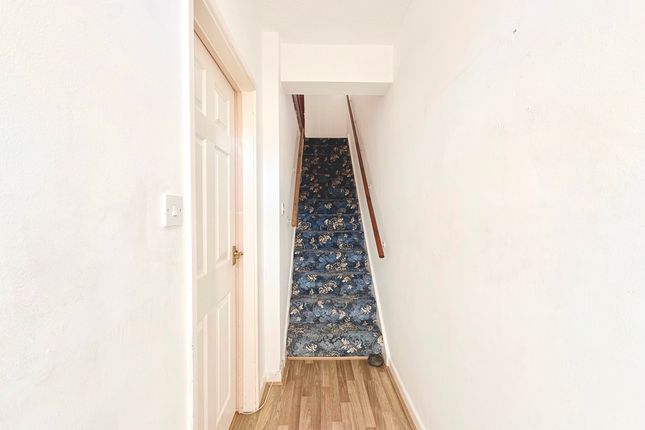 54 Marian Street, Bridgend photo 2