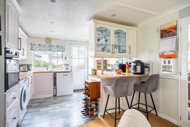 Snowdrop Cottage, Cundall Drive, York photo 3