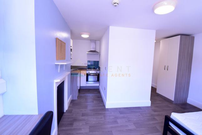 Flat 302, Nottingham photo 4