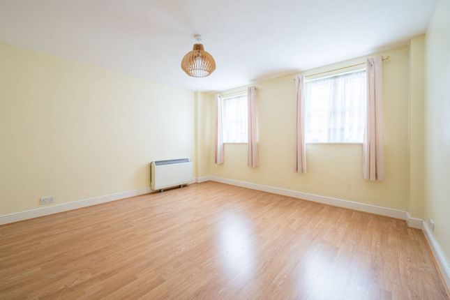 Thumbnail Flat to rent in Kirkwall Place, Bethnal Green, London