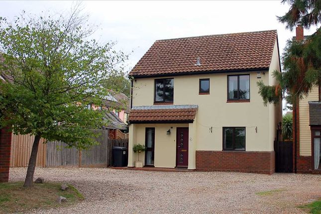 Thumbnail Detached house for sale in Church Green, Broomfield, Chelmsford