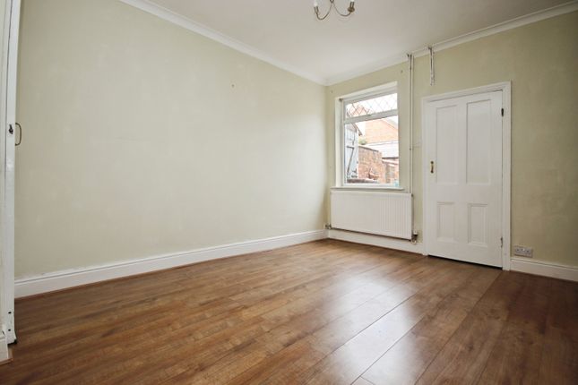 48, Oakfield Street, Lincoln photo 4