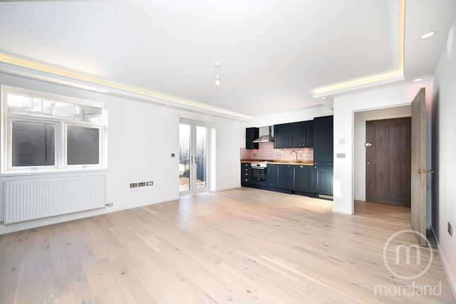 Flat for sale in Maryla Lodge, Hendon