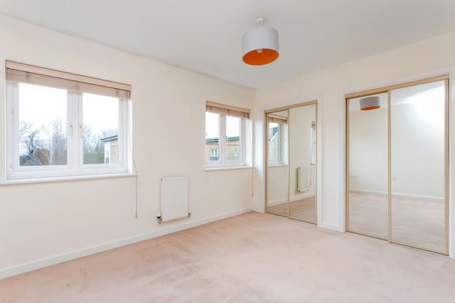 End terrace house to rent in Malkin Way, Watford