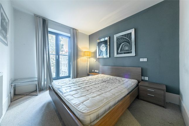 Flat for sale in Theobalds Road, London